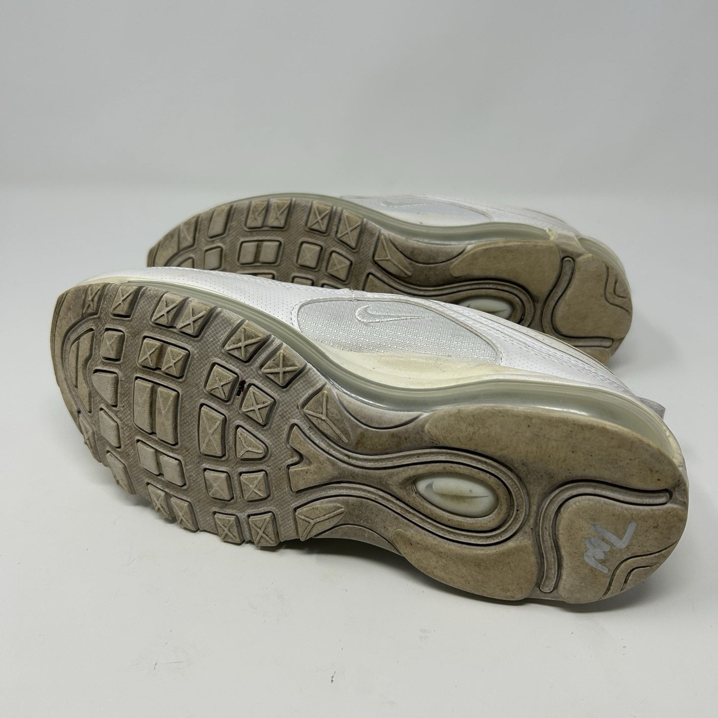 Nike Air Max 97 White Metallic Silver Shoes 921522-104 GS Size 6Y / Womens 7.5