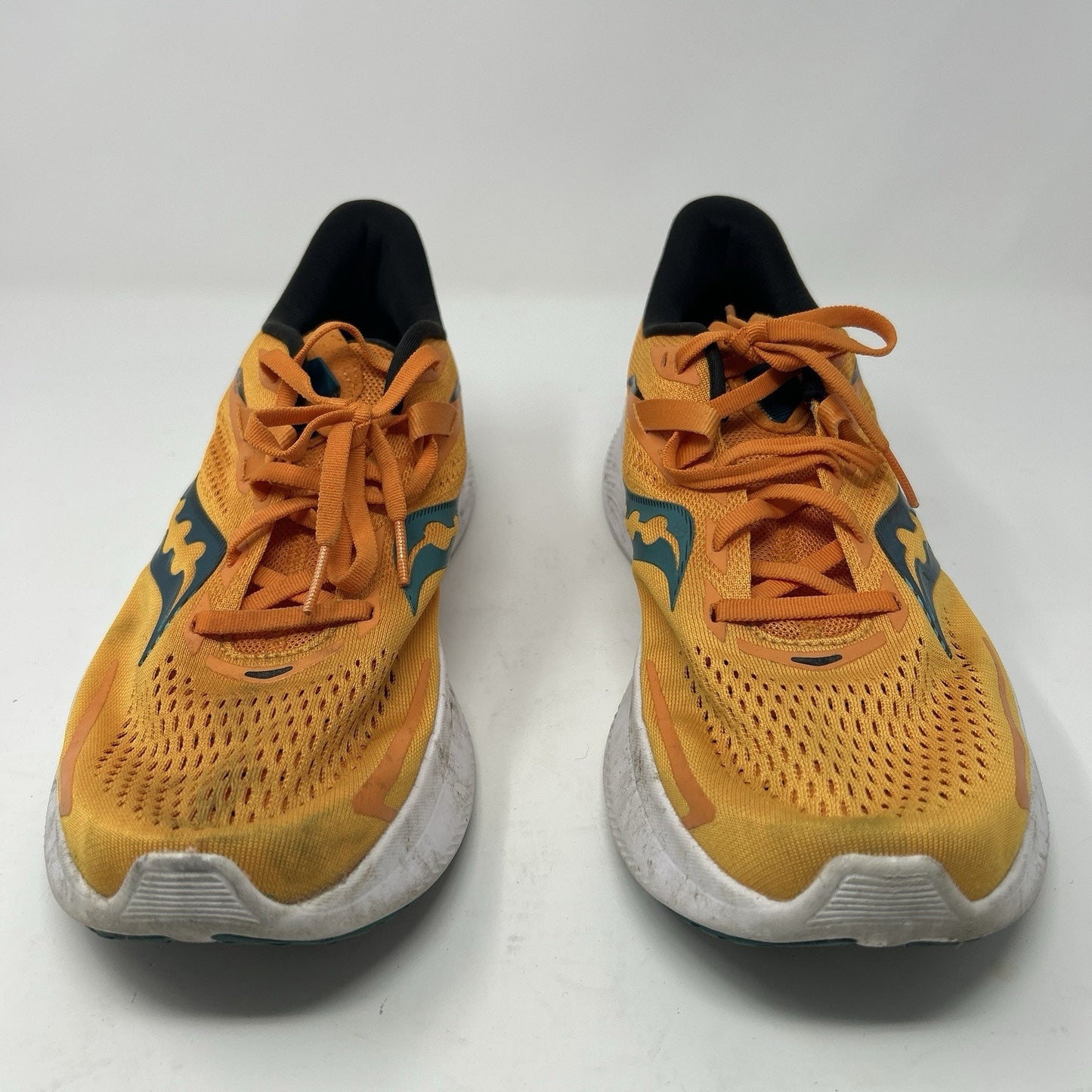 Saucony mens Guide 15 S10684-16 Orange Running Shoes Sneakers Size 10.5