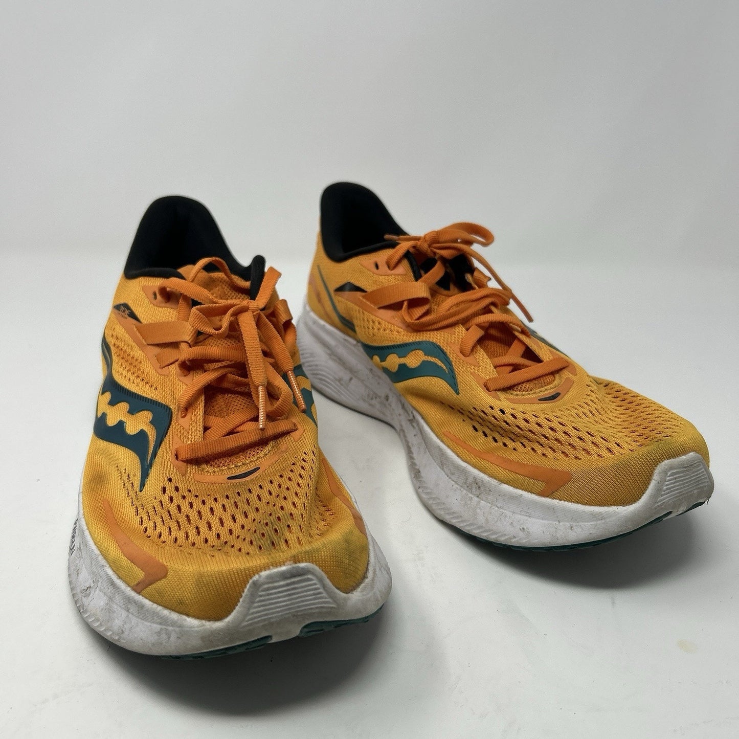 Saucony mens Guide 15 S10684-16 Orange Running Shoes Sneakers Size 10.5