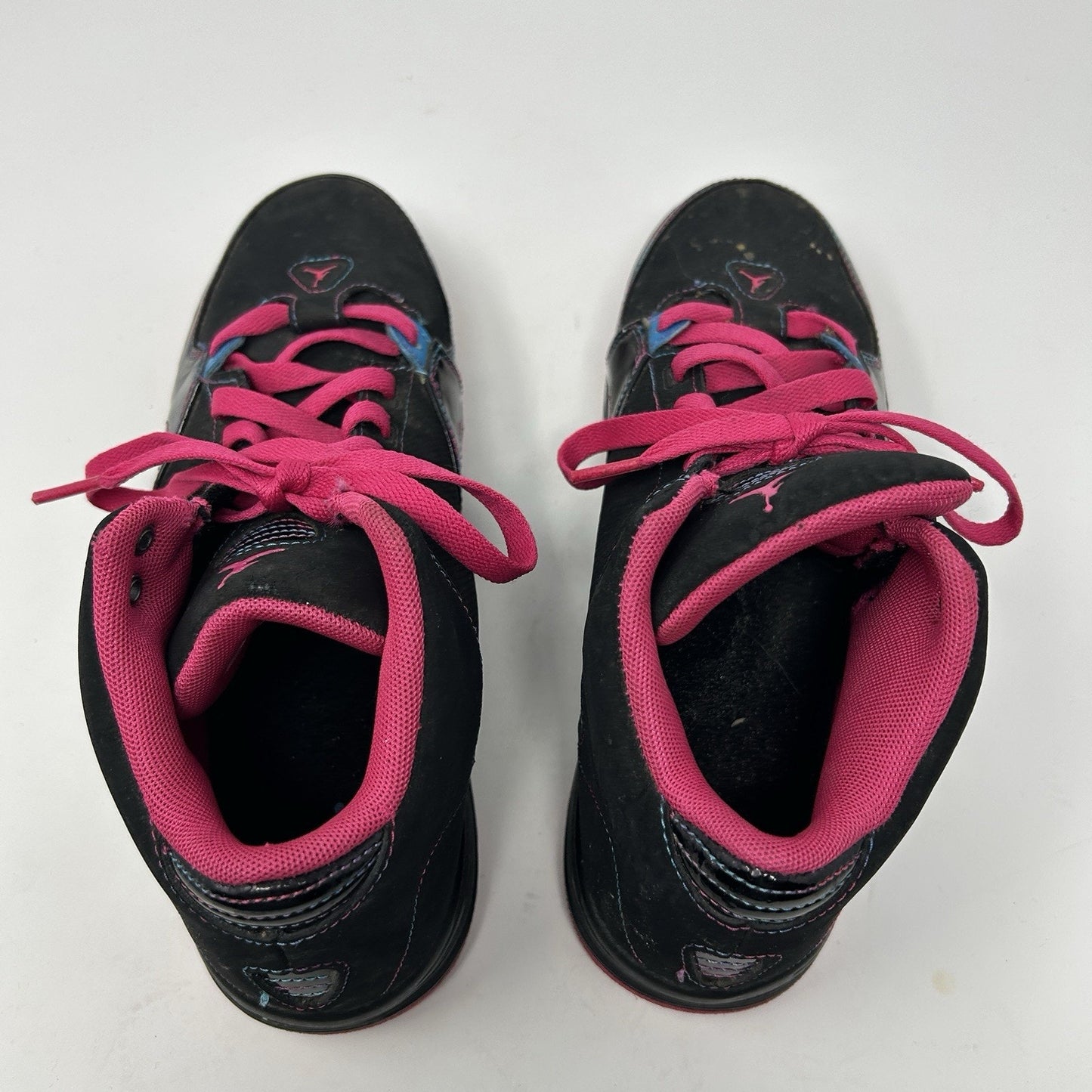 JORDAN FLIGHT MID 2012 AS YOU GO PINK BLACK TEAL PATENT 517629-029. Size 6.5Y