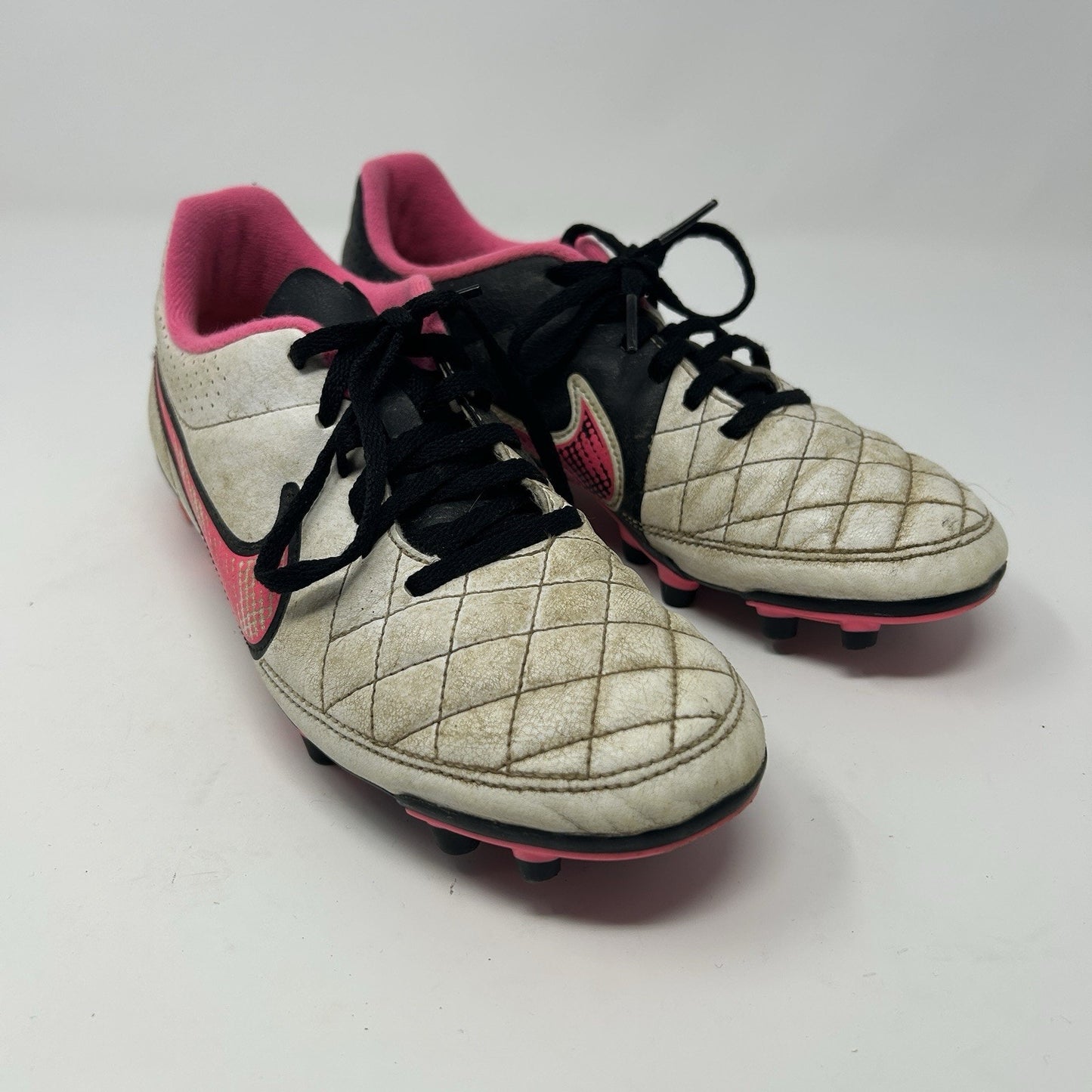 RARE🔥 Sz 7.5 Nike Tiempo Rio II FG White Pink Leather Soccer Cleats 630860-163