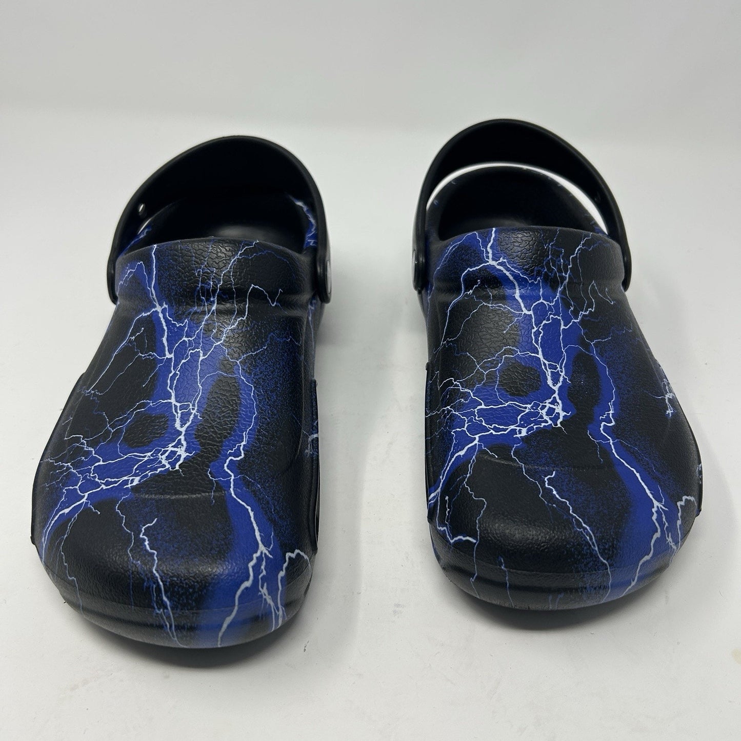 Crocs Bistro Lightning Bolt Comfort Clogs Slip Resistant Heel Strap Unisex M6 W8