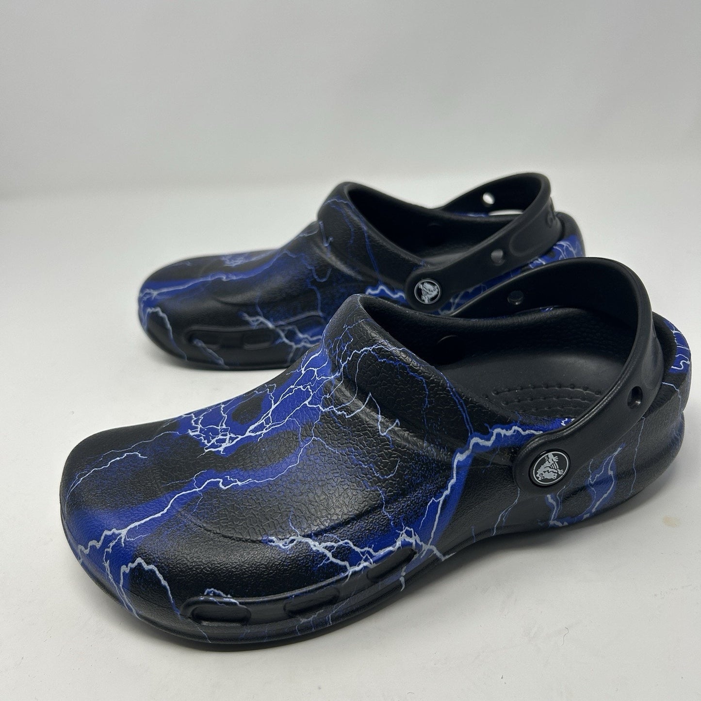 Crocs Bistro Lightning Bolt Comfort Clogs Slip Resistant Heel Strap Unisex M6 W8