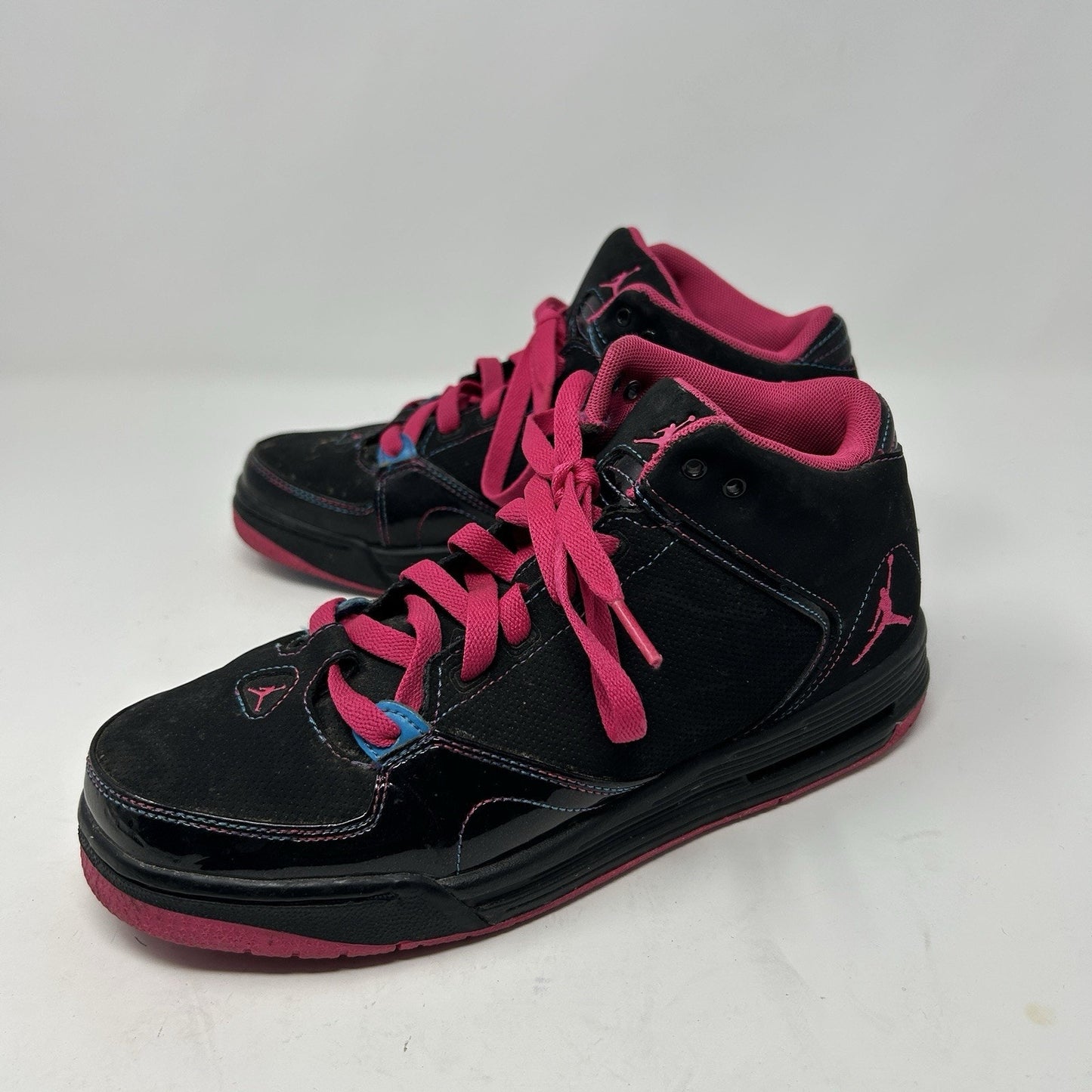 JORDAN FLIGHT MID 2012 AS YOU GO PINK BLACK TEAL PATENT 517629-029. Size 6.5Y