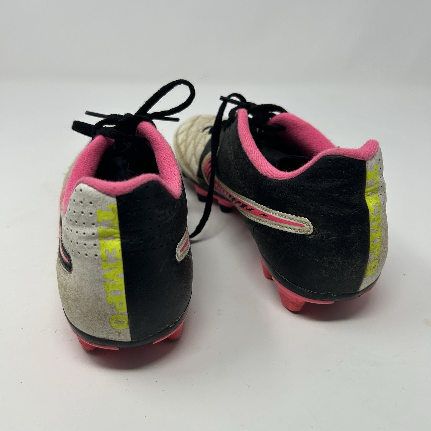 RARE🔥 Sz 7.5 Nike Tiempo Rio II FG White Pink Leather Soccer Cleats 630860-163