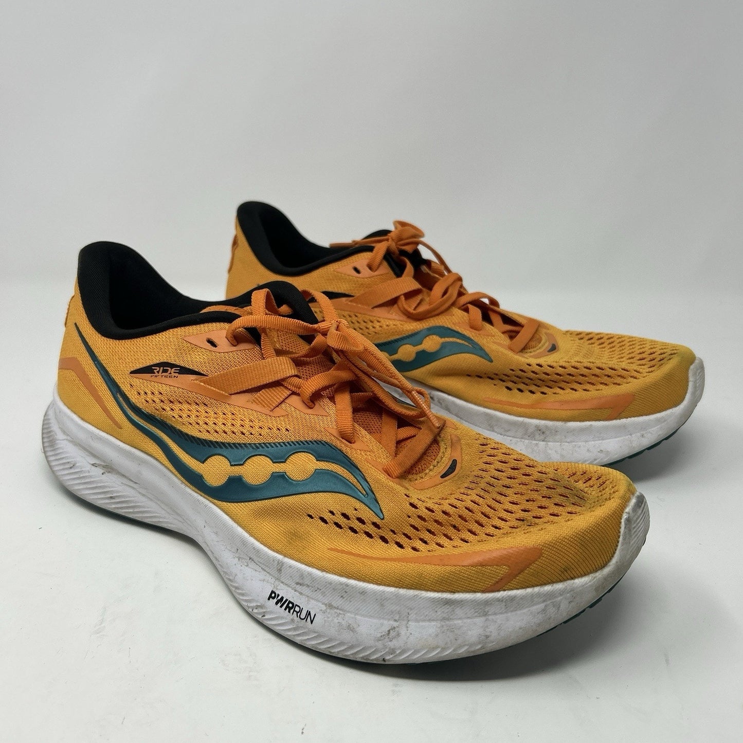 Saucony mens Guide 15 S10684-16 Orange Running Shoes Sneakers Size 10.5